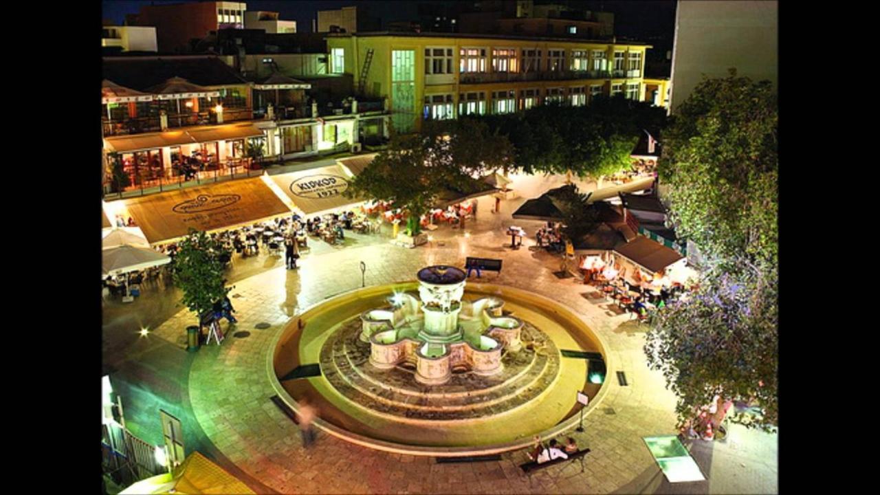 Archipelagos Apt In The Heart Of The City Heraklion  Bagian luar foto